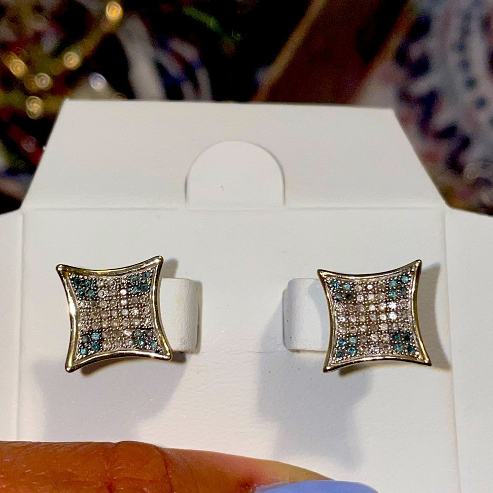Diamond square earrings unisex